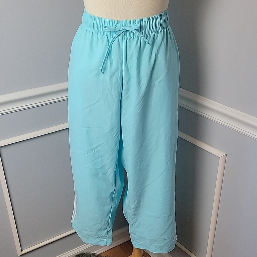 ADIDAS Peached Capri Ocean White Athleisure Athletic Capri Cropped Pants XL NEW